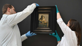 Un des chefs-d’œuvre de Vermeer quitte exceptionnellement le musée du Louvre pour un an