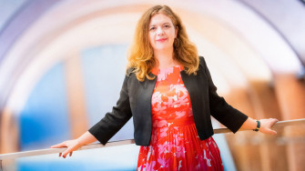 Louvre-Lens : Annabelle Ténèze quitte les Abattoirs de Toulouse pour devenir la nouvelle directrice du musée