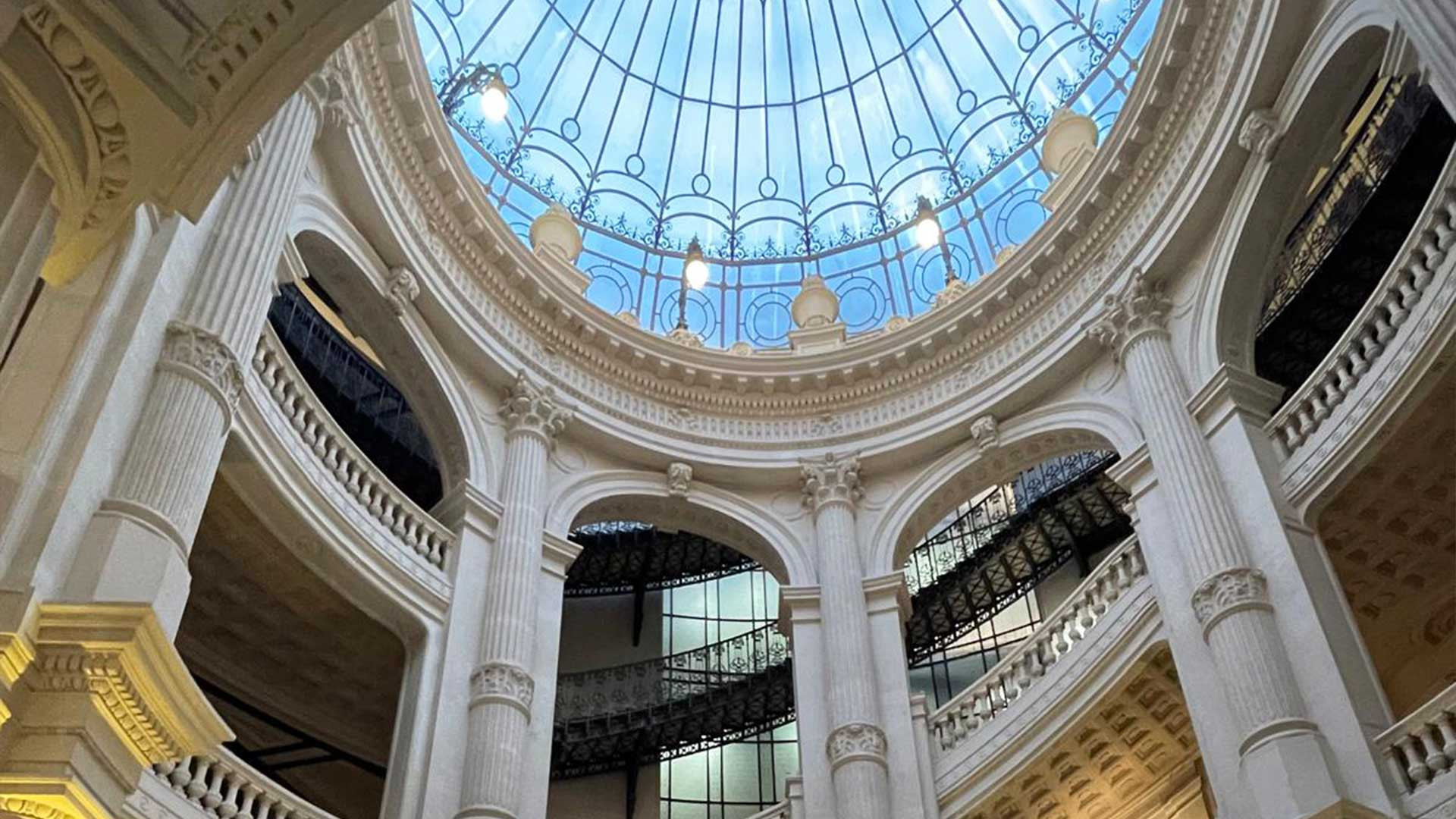Paris : un nouveau salon réunit les meilleurs artisans français du luxe dans un lieu historique 