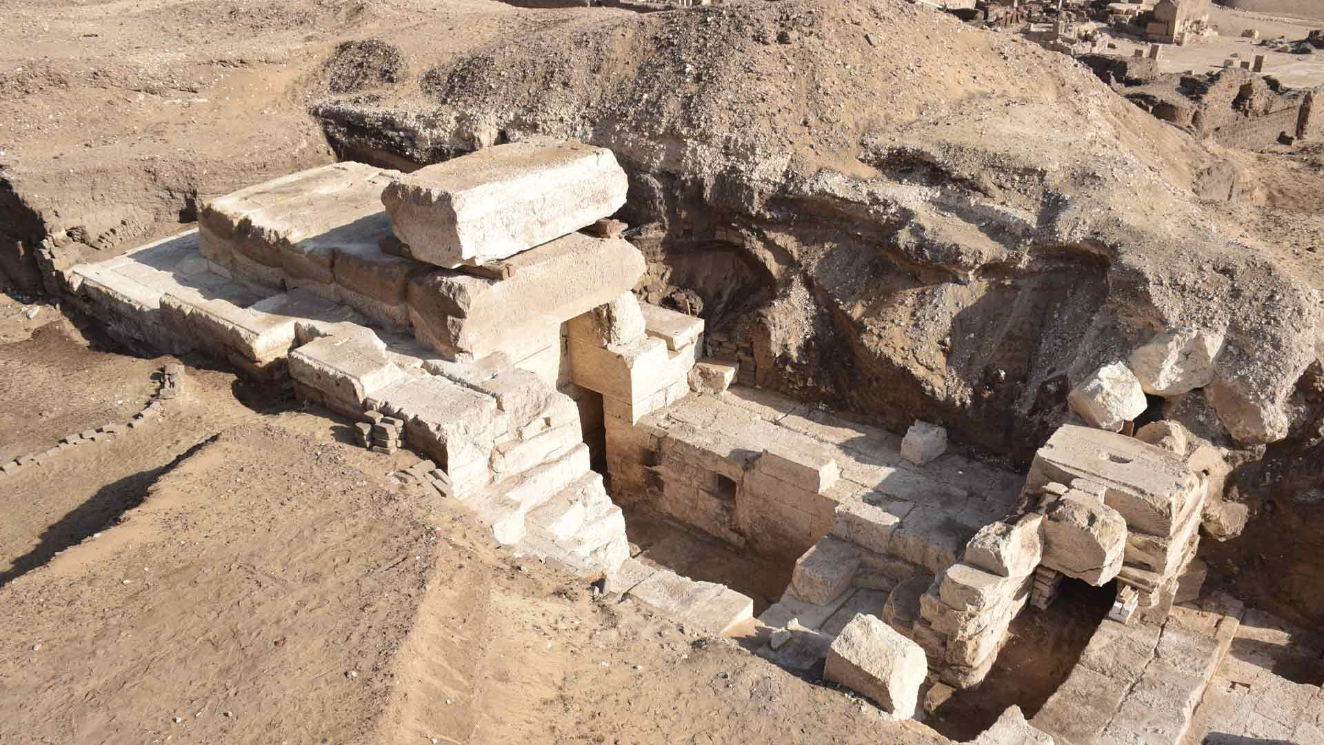 Archéologie : découverte en Égypte d’une chambre secrète dans un temple oublié de l’époque ptolémaïque