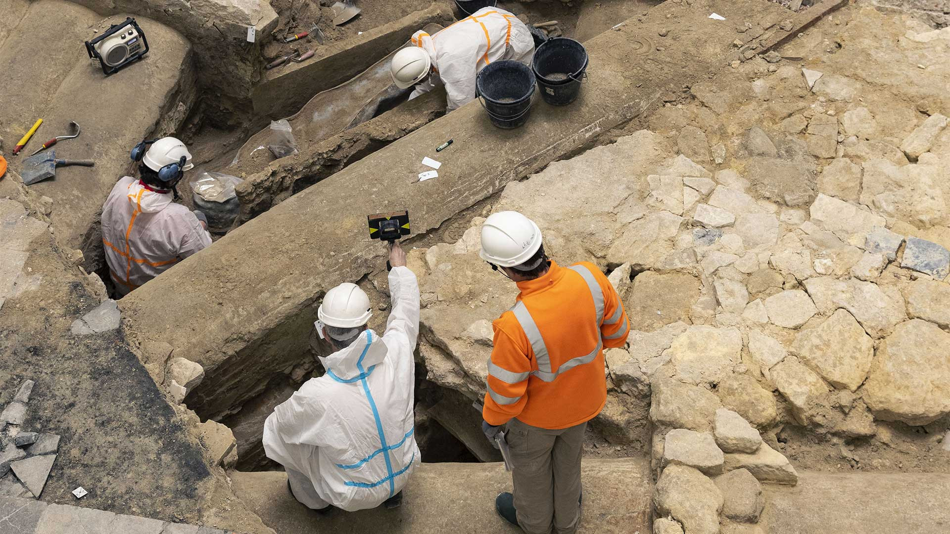 Notre-Dame de Paris, l’histoire du « chantier du siècle » 3/5 : la surprise vient du sous-sol