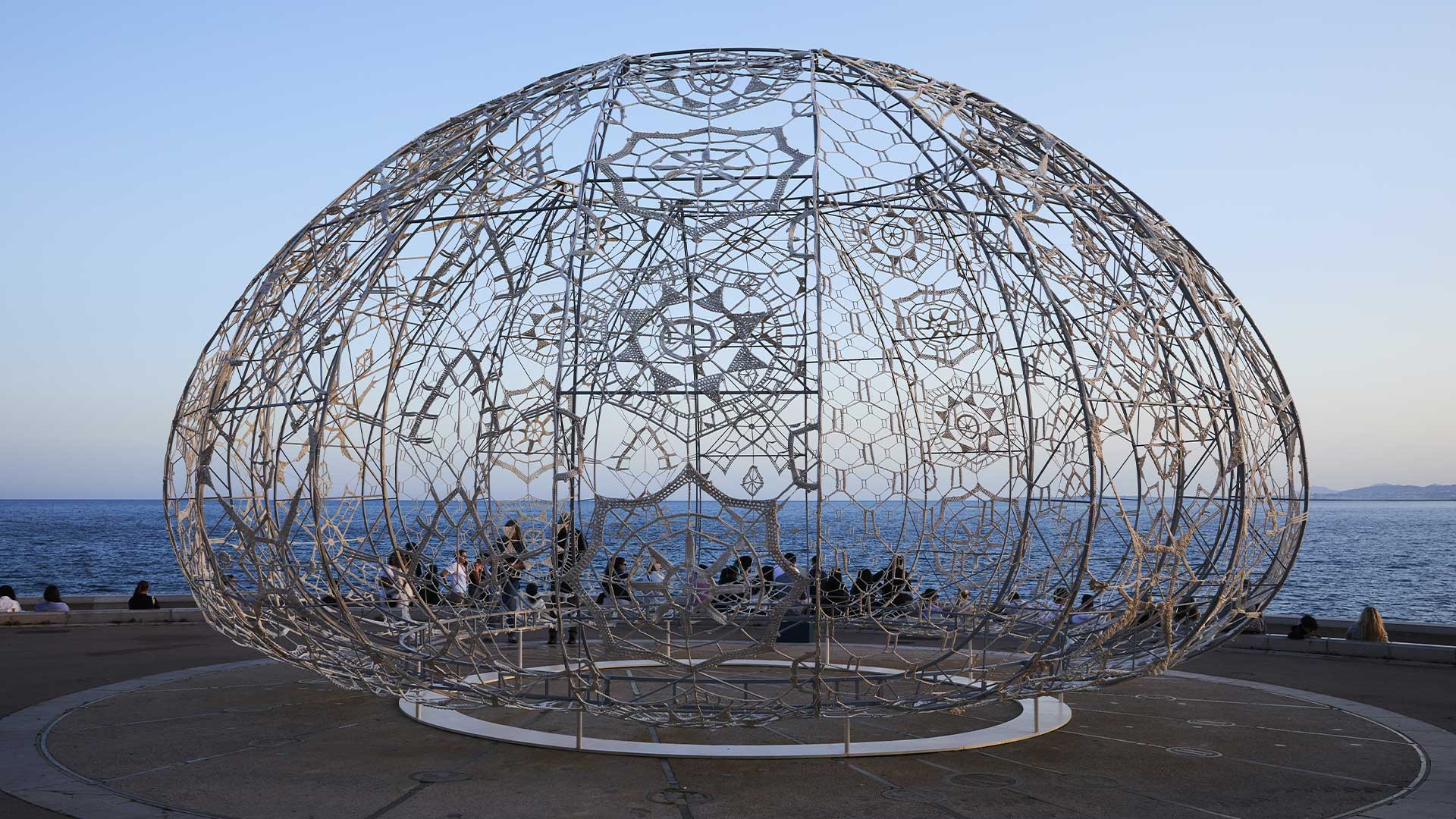 Nice : les expositions et les installations monumentales à ne pas manquer pendant la Biennale des Arts et de l’Océan