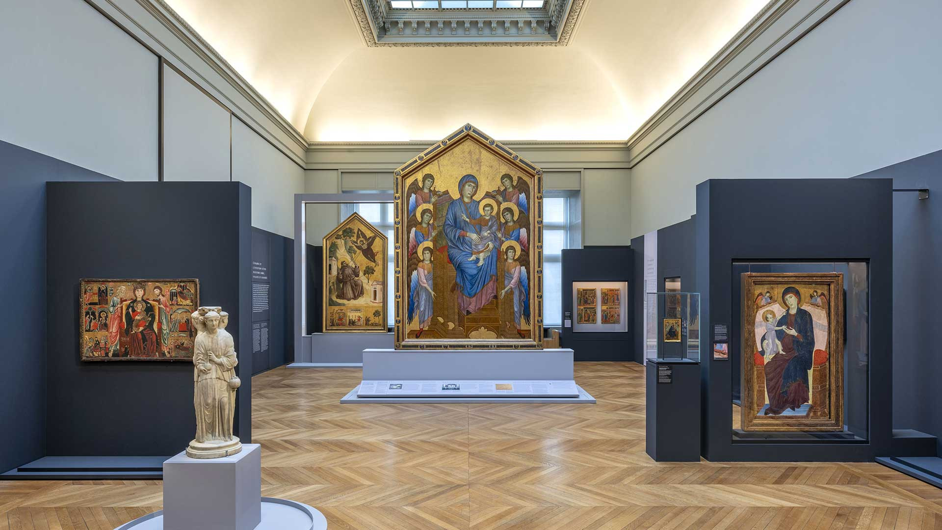 Exposition Cimabue au musée du Louvre : une plongée inédite et passionnante dans l’art méconnu du maître de Giotto