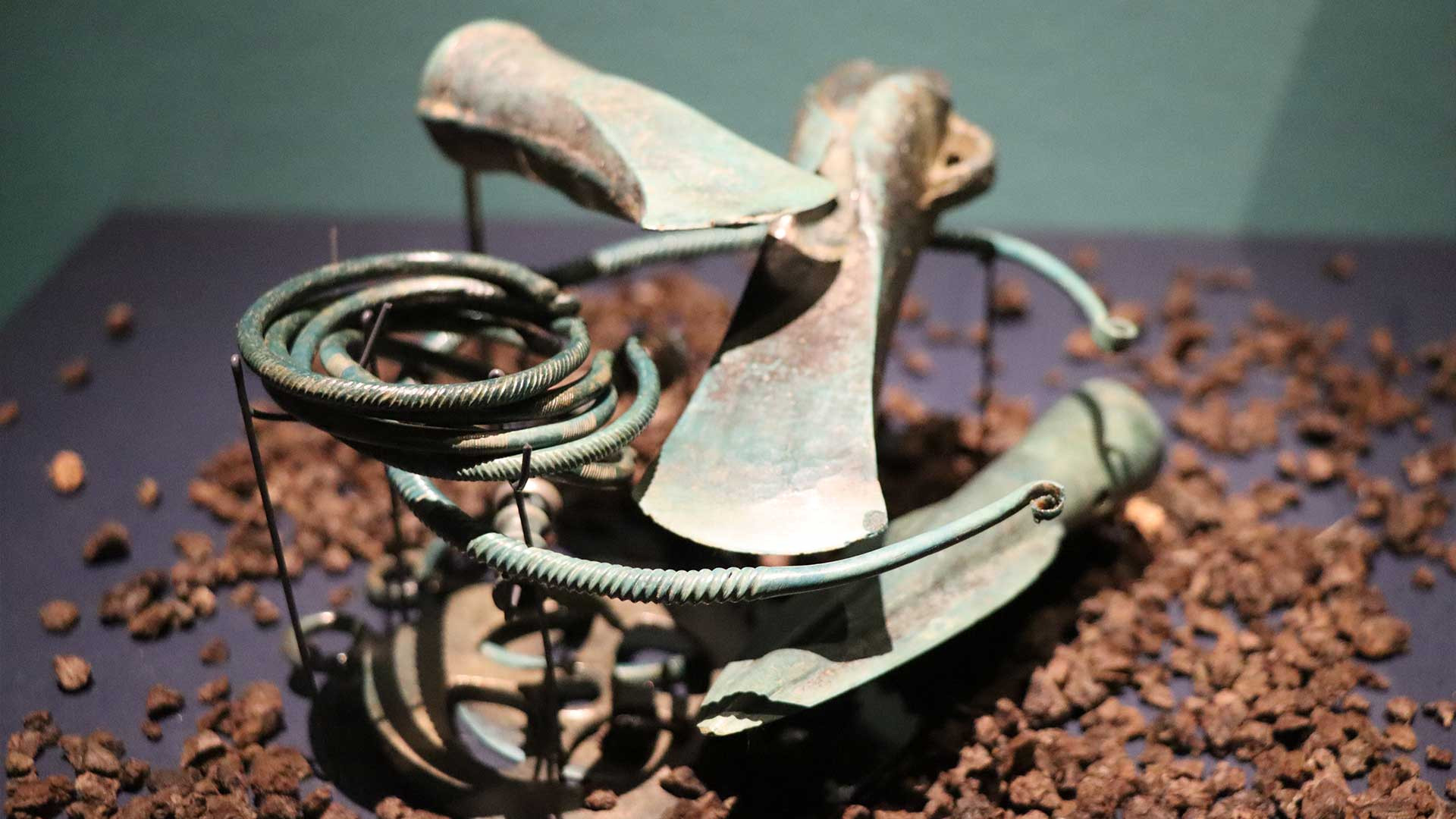 Archéologie : d’exceptionnelles découvertes de l’âge du Bronze en France dévoilées dans une exposition à Moulins