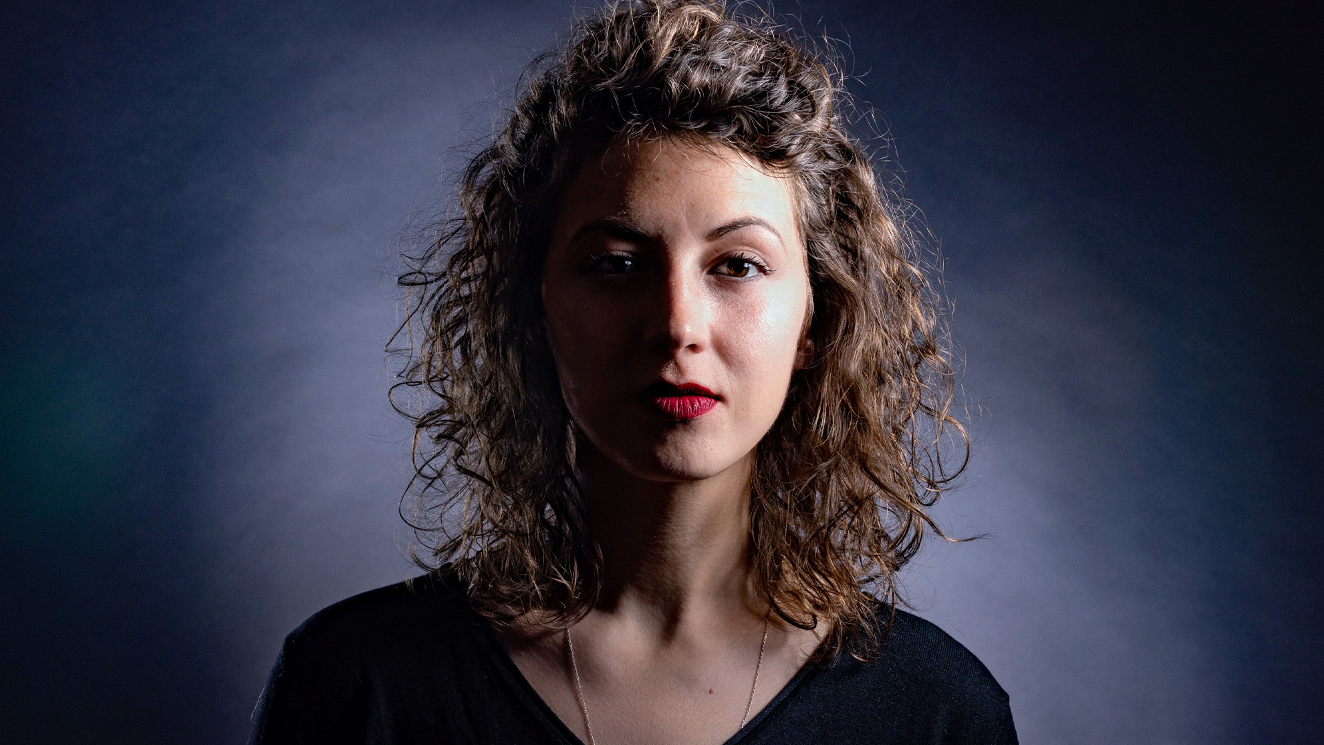 Secrets d’atelier : spécialisée dans l’art du travail du cuir, Sofia Shazak possède un savoir-faire unique en France