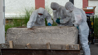 À Reims, la découverte exceptionnelle d’un sarcophage inviolé pourrait révéler de nouveaux secrets sur la nécropole antique