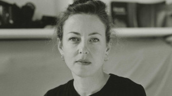 Photo : lauréate du Prix de la Maison Ruinart 2023, Constance Nouvel réinvente les paysages de Champagne