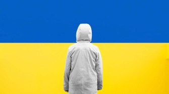 Guerre en Ukraine : un NFT du drapeau ukrainien vendu 6,7 millions de dollars en soutien au pays